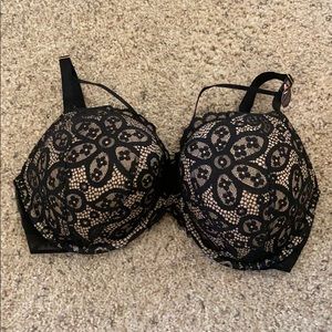 Victoria’s Secret bra